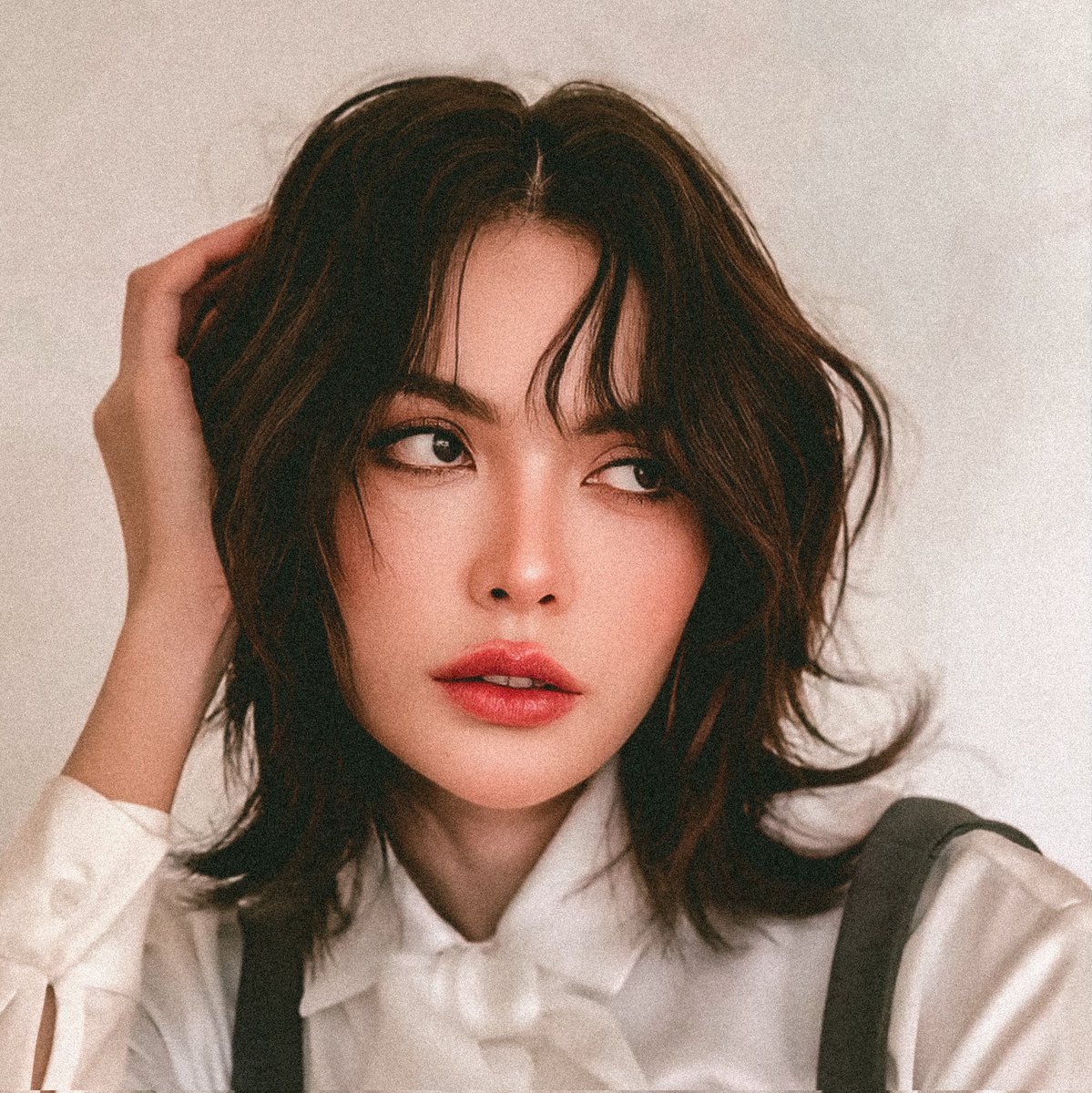 itscharlottykap's tweet photo. charlotte austin's short hair is insanely beautiful but charlotte austin's long hair is captivating incredibly stunning splendid breathtaking elegant attractive magnificent charming appealing delightful sexy y'all name it. 

#ชาล็อตออสติน #CharlotteAustin
@itscharlotty 🤍 https://t.co/420eg4KqrD