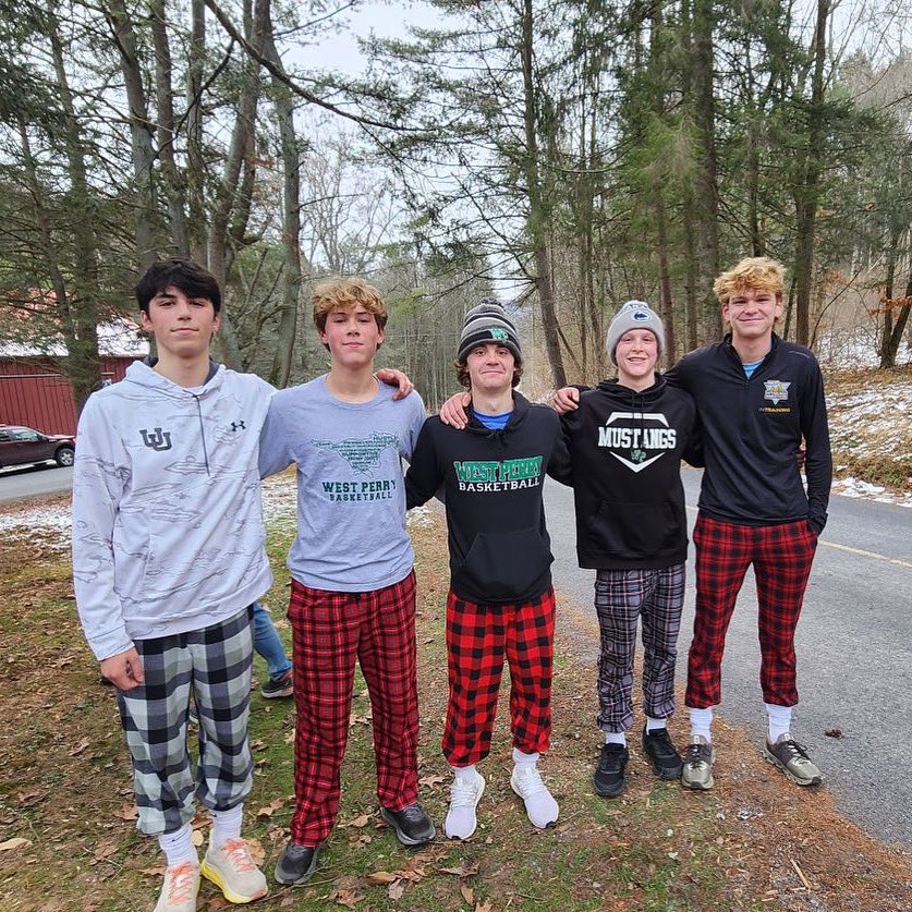 These five competed in the annual Jingle Bell Jog this morning in New Bloomfield AFTER a full practice.

Braedon McKeever even picked up the win in the 3-mile run.