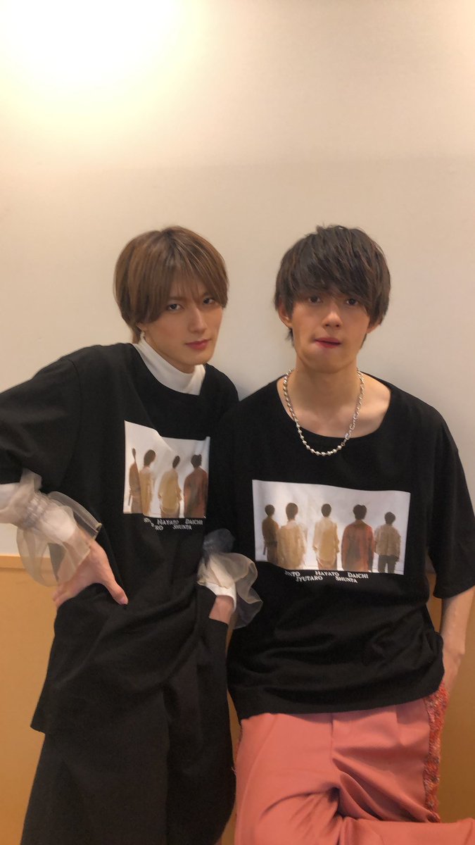 こんばんは！
夜分遅くにすみません。
一旦あげます。

佐野勇斗(30)            山中柔太朗(80)
2人揃って　　　　　　さんぱち
山中のお父さん　　　　柔道部