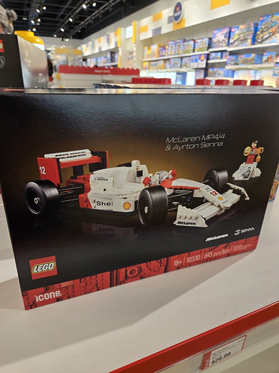 "Vi esto de F1 y lo compré para ti"