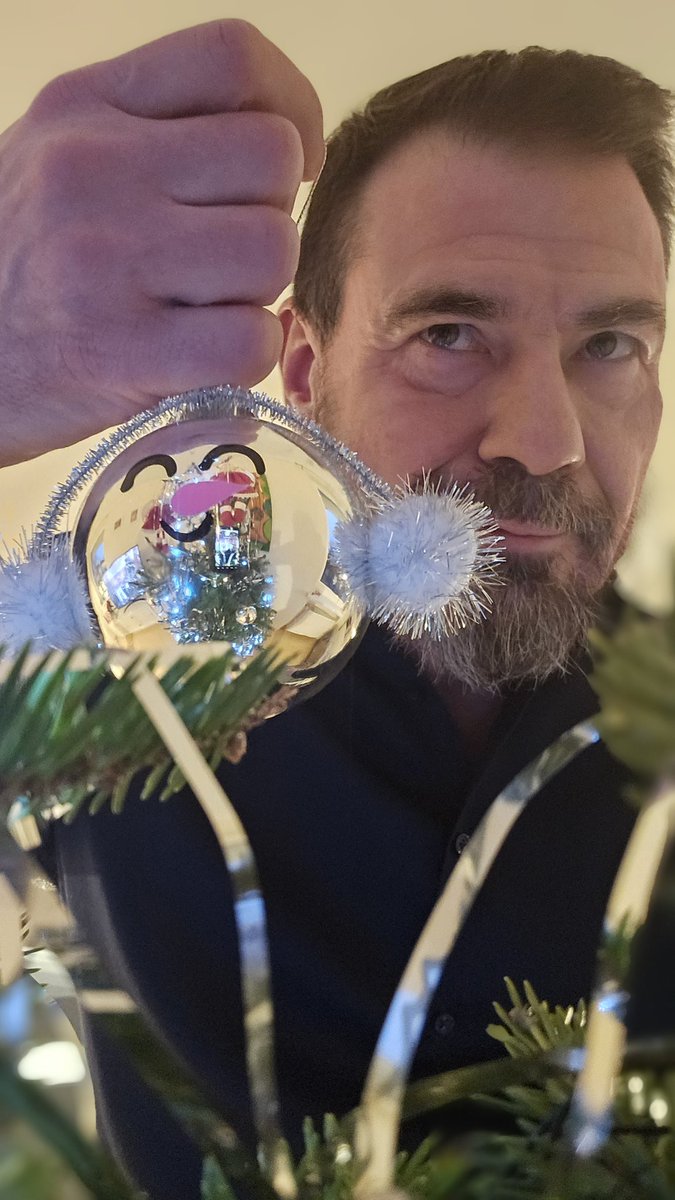 MarcinBadtke's tweet image. Dobrych świąt