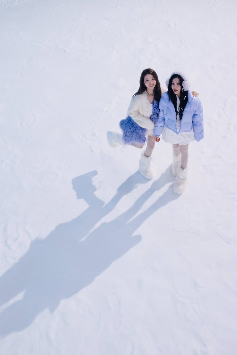 GFRDofficial's tweet photo. GFRIEND 10th Anniversary <Season of Memories>
CONCERT CONCEPT PHOTO 
#소원 #SOWON #엄지 #UMJI

🗓️ 25.01.17. (FRI) 8PM (KST)
🗓️ 25.01.18. (SAT) 6PM (KST)
🗓️ 25.01.19. (SUN) 5PM (KST)

#여자친구 #GFRIEND
#Season_of_Memories https://t.co/J9A8VflzG3