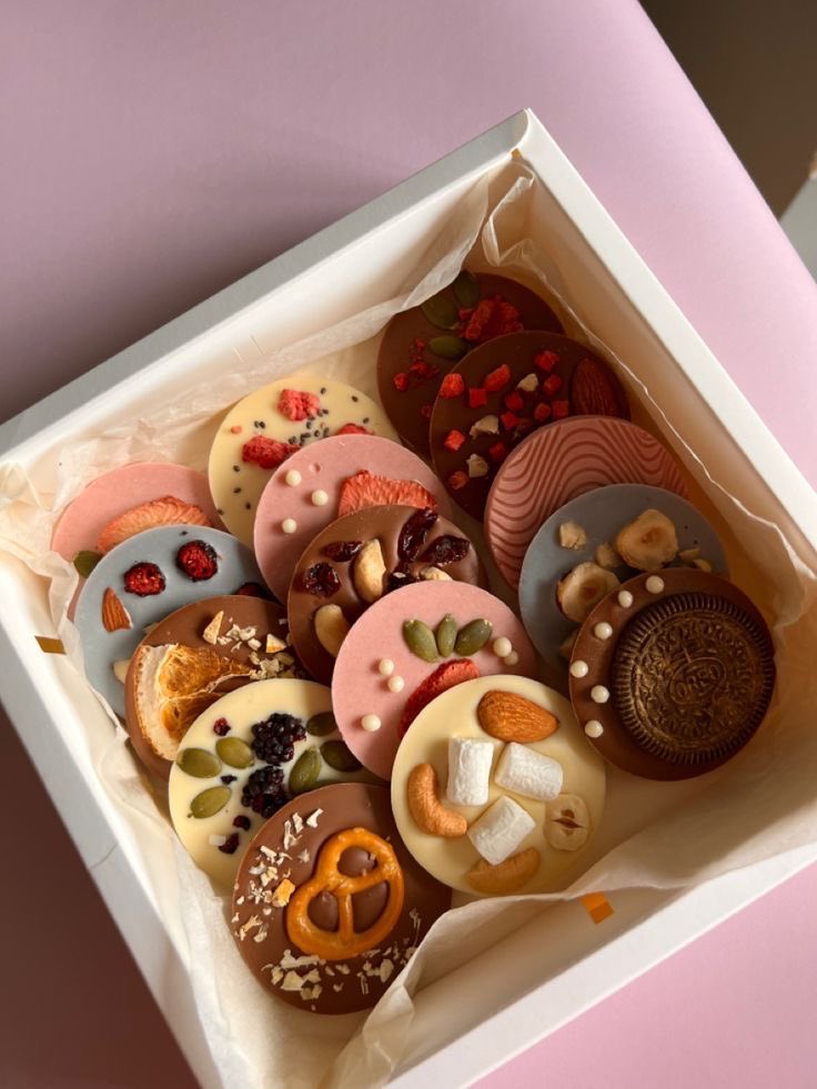 ㅤ

Happy Late Birthday Yasmine! Semoga suka cokelat ya hehe. May you have a good year ahead! <a href="/helleice/">𝑌𝑎𝑠𝑚𝑖𝑛𝑒.</a> 

ㅤㅤ
