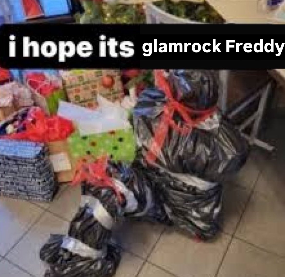 SunnyDales | GLAMROCK FREDDYS HUSBAND (@sunnydaless) on Twitter photo 