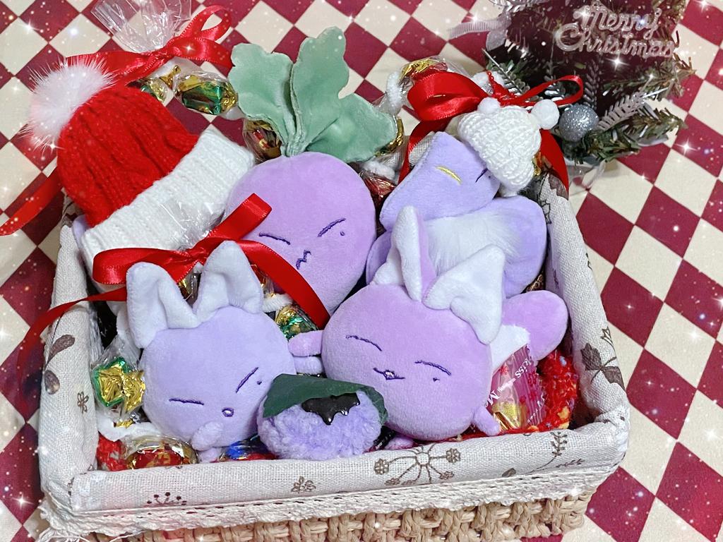 TsuneAsato's tweet photo. 🧣🟣🟣🟣🟣🎄🎅 https://t.co/nD0C0h2Pic
