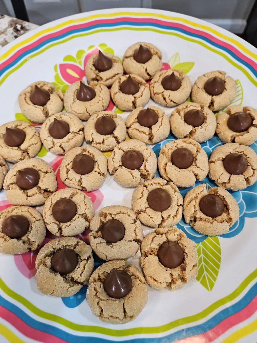 cpchimps's tweet photo. @RossTuckerNFL Agreed. My daughter and I made them yesterday. https://t.co/6hklZJFNA9