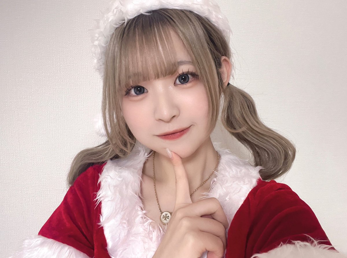 toi_HNS's tweet photo. 𓂃꙳⋆ 𝙼𝚎𝚛𝚛𝚢 𝚇𝚖𝚊𝚜 𓂃 𓍄 𓄽𓇬𓈒 https://t.co/QQ7y114u1Y