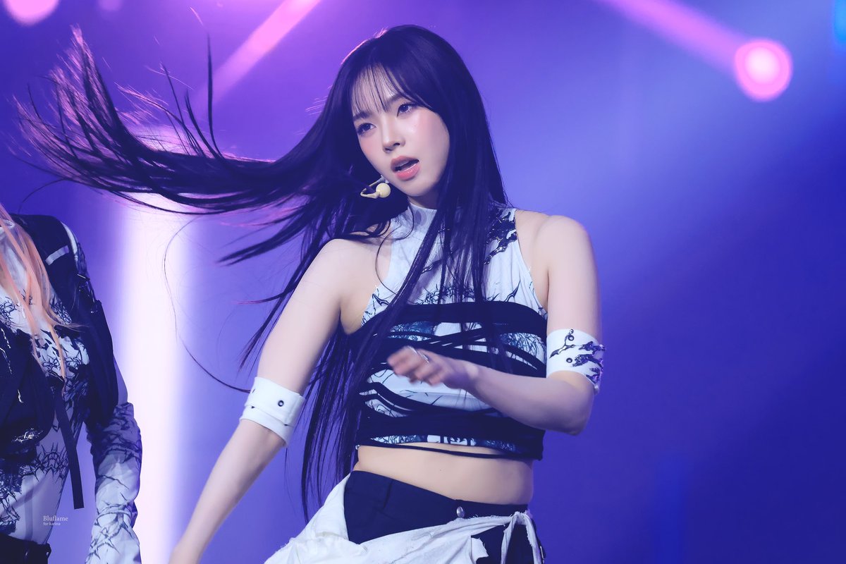 241220 메리크리스마스

#카리나 #KARINA #에스파 #aespa