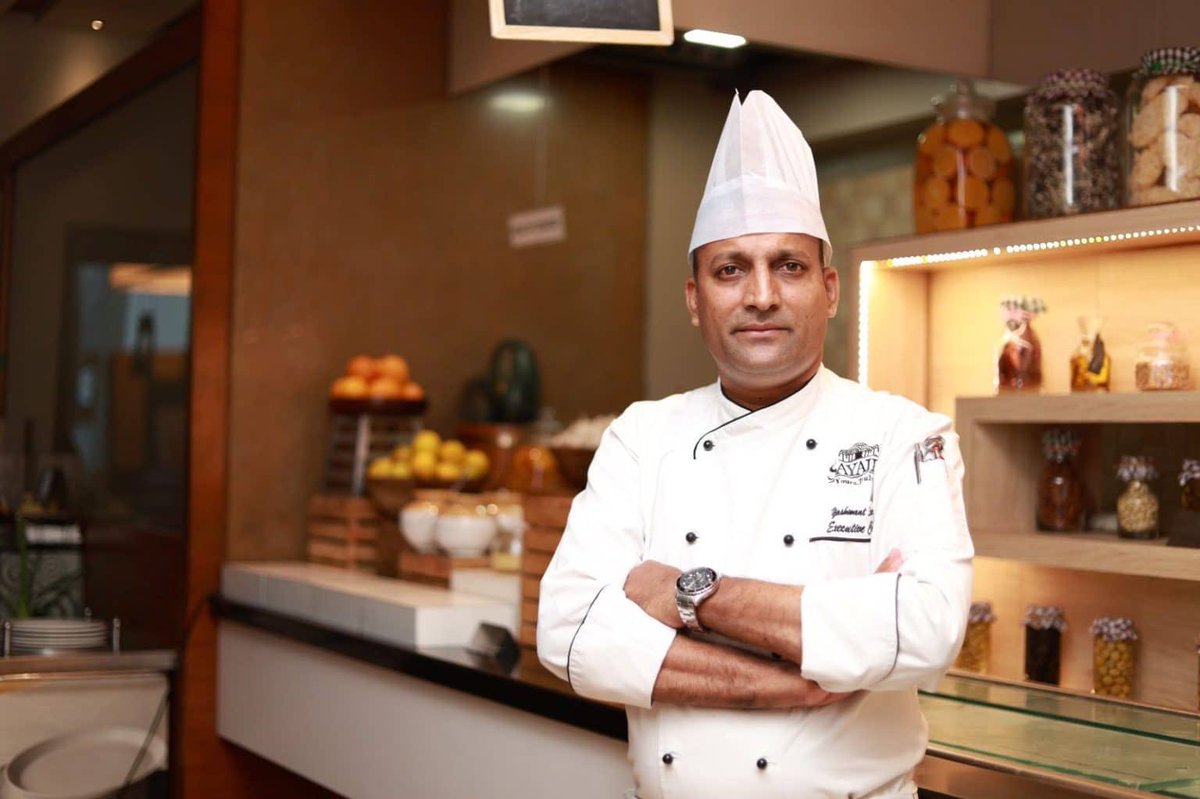 Hotelier_India's tweet image. Sayaji Pune Welcomes Executive Chef Yashwant S. Sopne✨

@SayajiHotelsLtd 

Read More - hotelierindia.com/appointments/s…

#hôtel #hoteldesigner #hoteldesigns #flagship #hotelliving #restaurantweek #bevarages #hotelierlife #hoteliernews #restaurantsupply