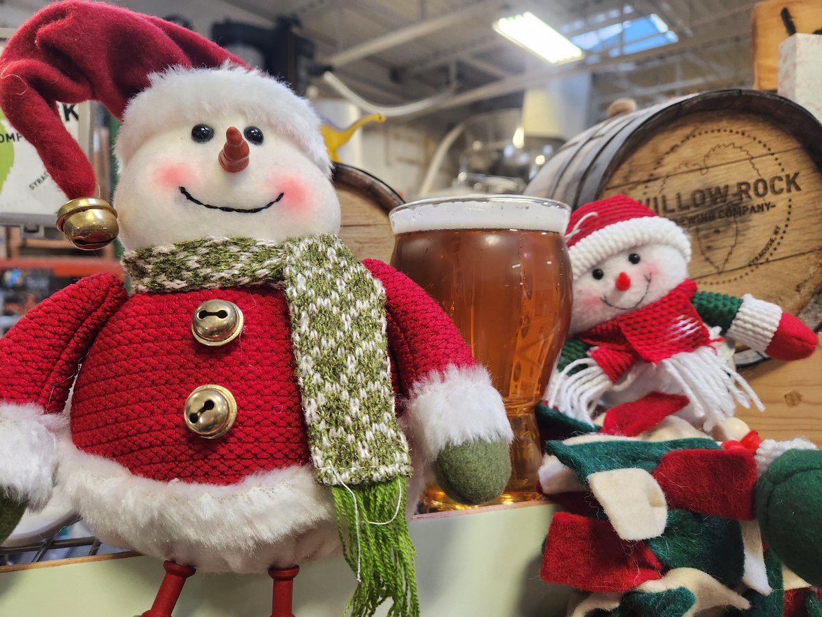 T'was the eve before Xmas and all through the brewery, 
we sat around and wondered what we were doing! 
Open at Noon and closing at 5, fresh beer and food; 
but now we need you! 
So run to the car, drive safe, with care; 
come get that four-pack, with a pretzel and pint to spare!