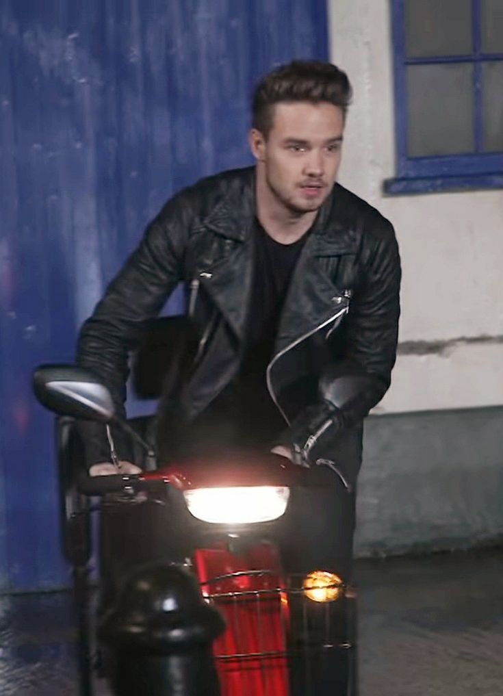 Remembering Liam Payne Hourly tweet media