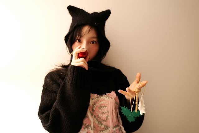 taeyeonfile's tweet photo. .﹒｡ﾟ✧﹒.  ⭐
｡ﾟ﹒✧｡ﾟ ／ .✧ ＼
﹒﹒｡ﾟ／﹒❄️﹒＼
｡ﾟ﹒﹒(︵‿︵‿︵)
꒷✧  ／﹒⛄️﹒🦌＼
⊹﹒／🎄﹒🧣﹒★＼
.﹒(‿︵‿‿︵‿︵‿)
⊹／🔔﹒﹒❤️﹒❄️✧＼
／｡ﾟ﹒🌲﹒  ★﹒🛷.﹒ ＼
(.︵‿︵‿‿.︵.‿︵‿︵.) https://t.co/ccOm3A5VV7
