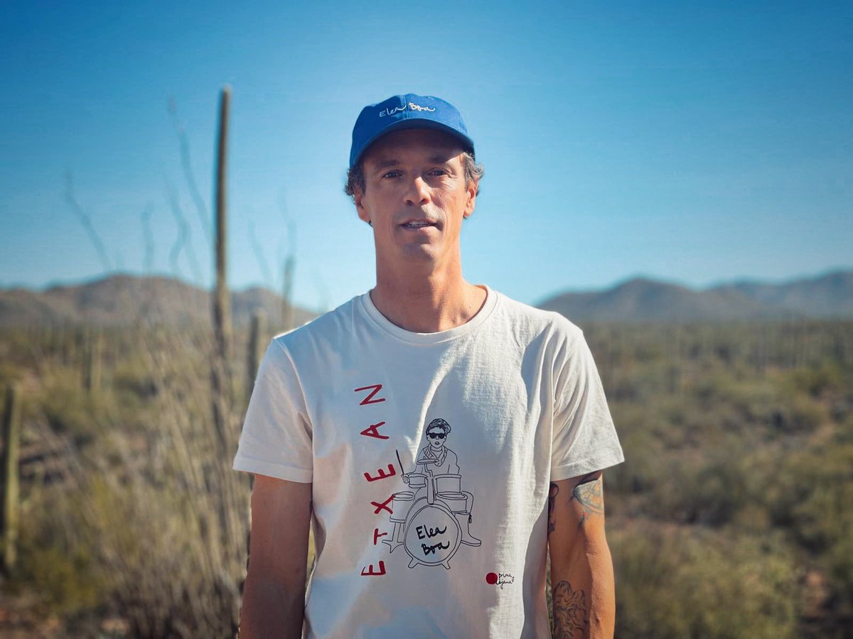 🌵

#merchandising #tshirt #cap #eleaboa #etxean #eguberrion #MerryChristmas2024