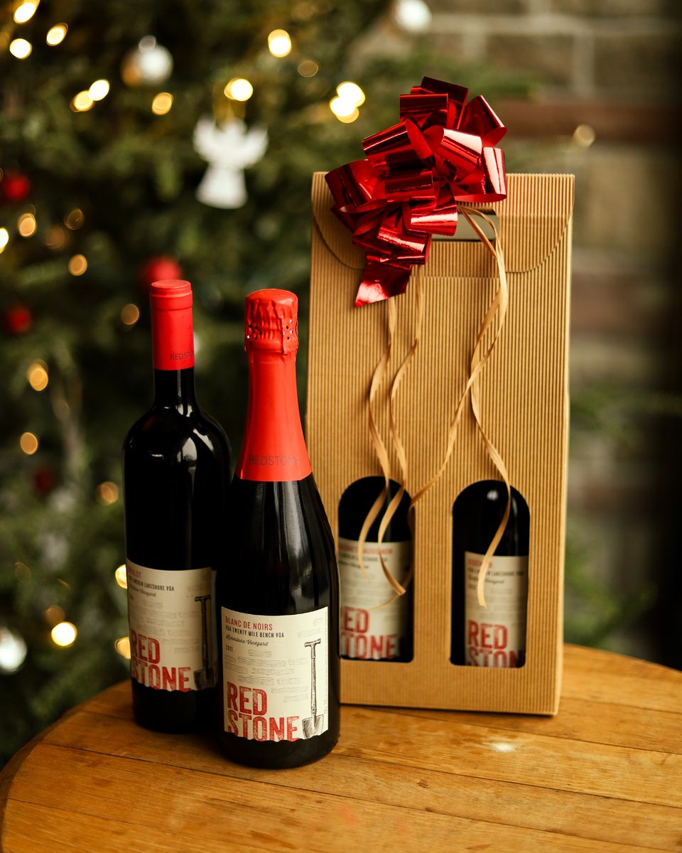 The Retail Store will be open from 11-3 today for last minute shopping! We will be closed Christmas and Boxing Day.

The Restaurant at Redstone is closed today until Boxing Day.

Wishing everyone a Merry Christmas! 🎄