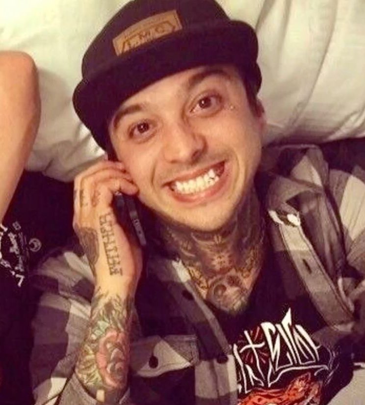 boy why U so vampire