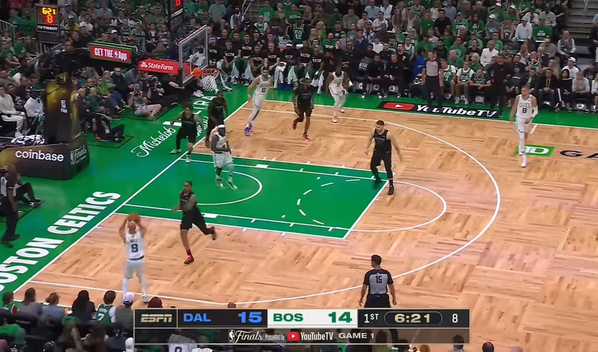 Derrick White Beer 🍻 tweet media