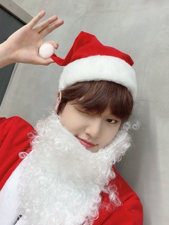 츄 tweet media