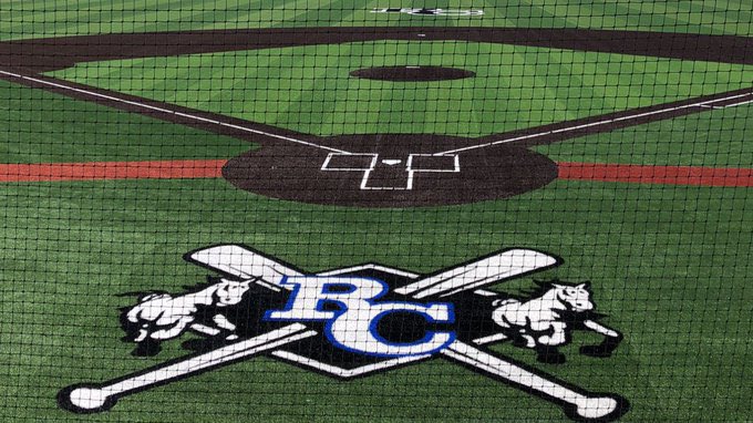 HS Baseball Fields Of America! tweet media