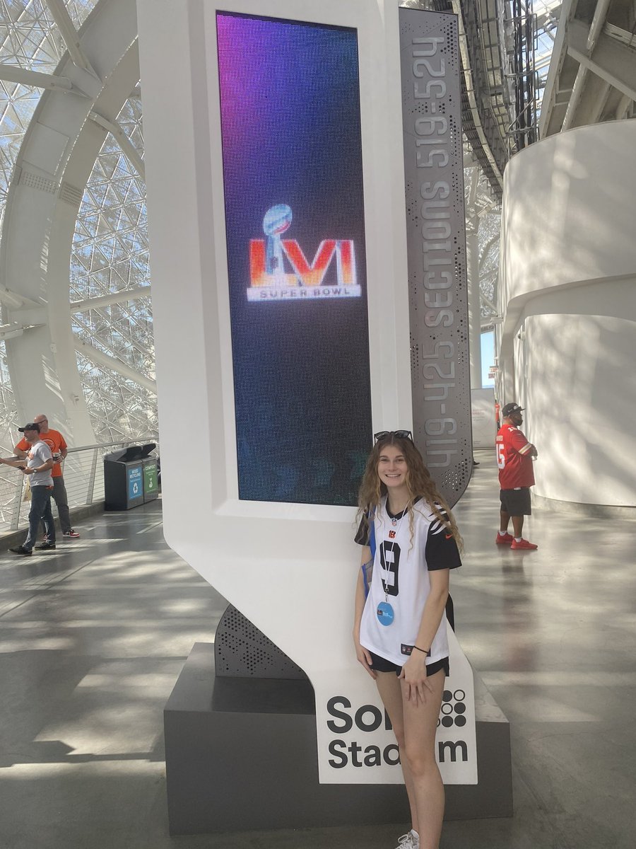 Madison Wehrman tweet media