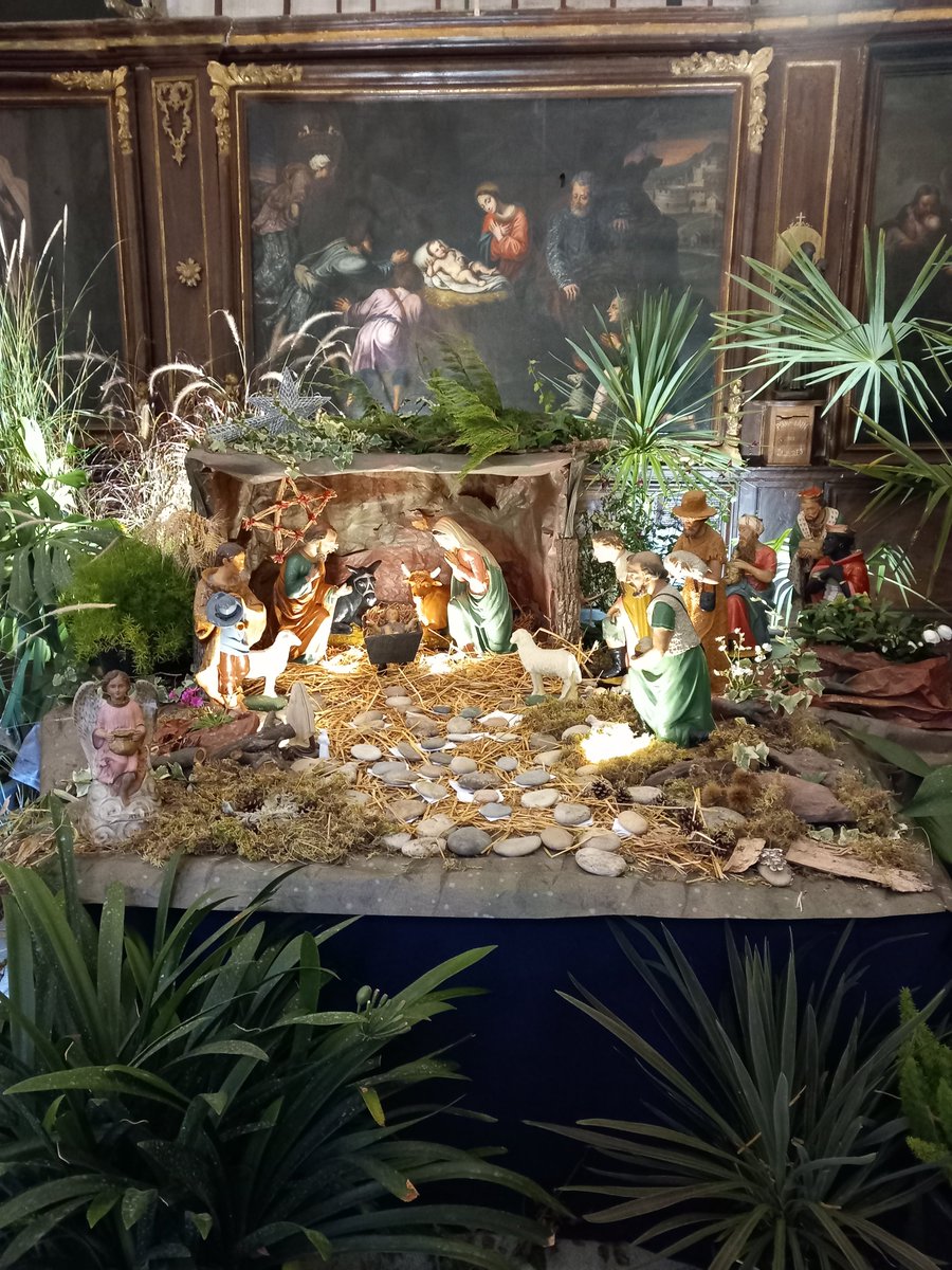 cathedraledupuy's tweet photo. Jusqu'au 31 décembre, venez découvrir la crèche de la chapelle des pénitents blancs du Puy en Velay, à proximité de notre sanctuaire marial.
#creche #noel #nativityscene #Christmas #betlehem #bethleem #Natale #navidad #confrérie #cofradia #lepuyenvelay #hauteloire https://t.co/RYaXcLa8Pf