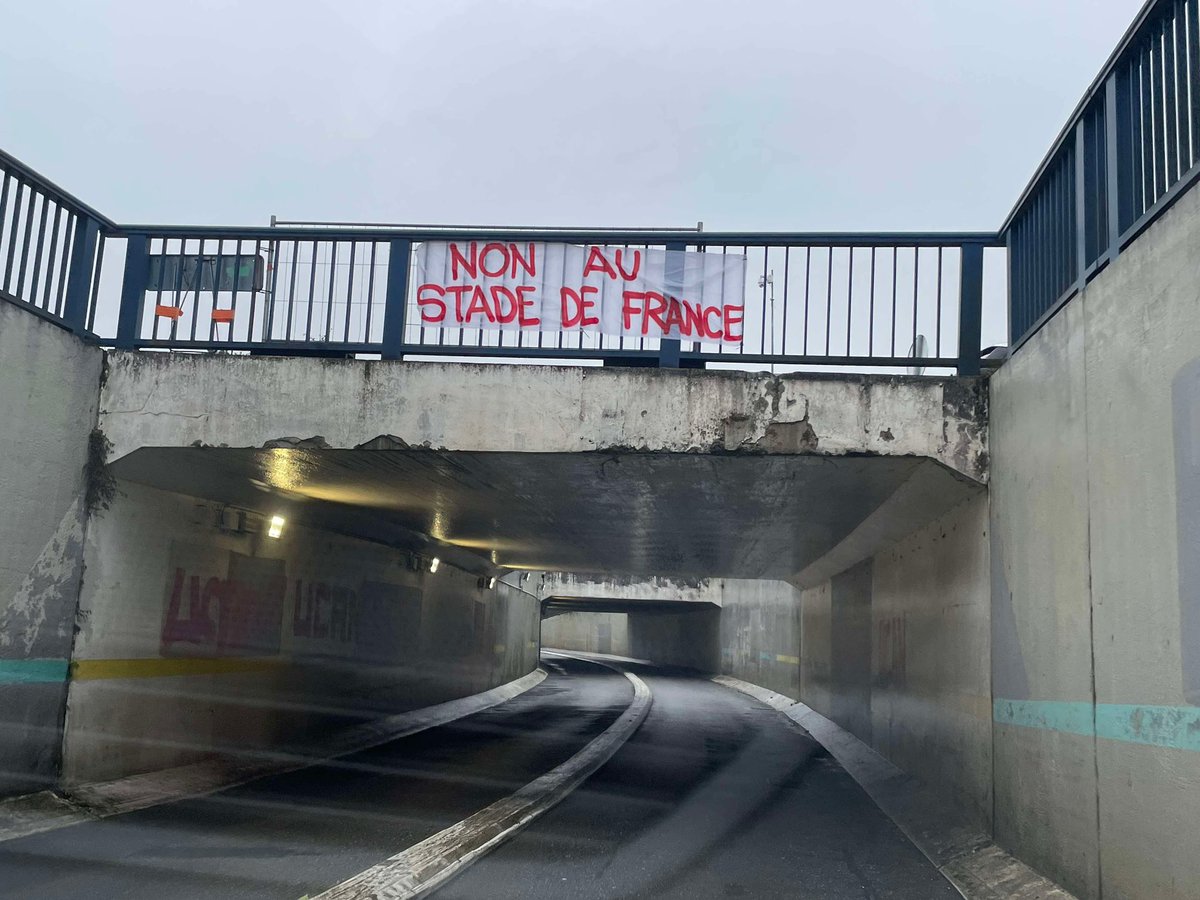 FC29400's tweet image. NON AU STADE DE FRANCE !!