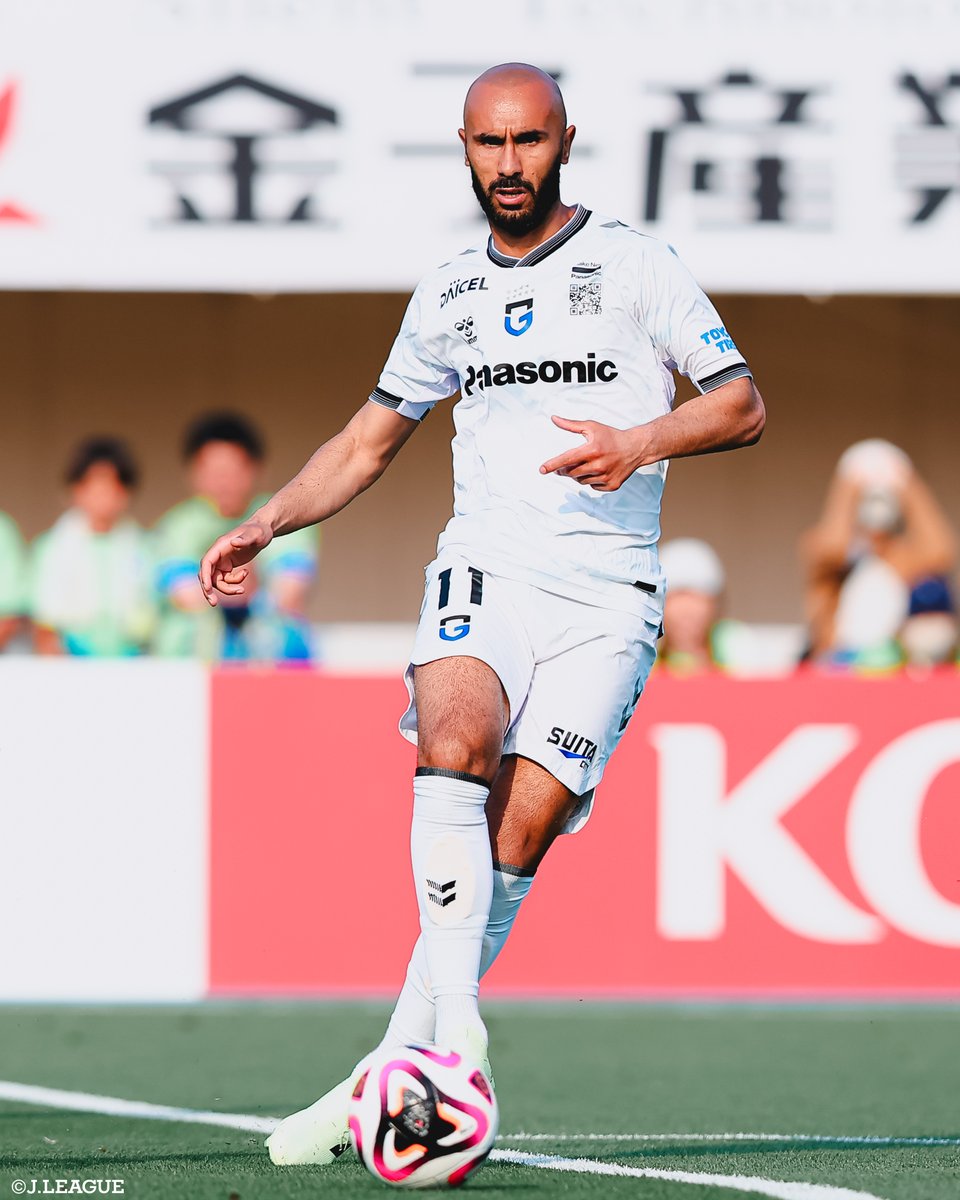Jリーグ(日本プロサッカーリーグ) (@j_league) on Twitter photo 🎂 HAPPY BIRTHDAY 🎂
本日12月25日は
ガンバ大阪
イッサム ジェバリ 選手の33歳の誕生日です👏
ジェバリ選手、
おめでとうございます🎊
<a href="/IssamJebali11/">Issam Jebali</a>
<a href="/GAMBA_OFFICIAL/">ガンバ大阪オフィシャル</a> 🎂 HAPPY BIRTHDAY 🎂
本日12月25日は
ガンバ大阪
イッサム ジェバリ 選手の33歳の誕生日です👏
ジェバリ選手、
おめでとうございます🎊
<a href="/IssamJebali11/">Issam Jebali</a>
<a href="/GAMBA_OFFICIAL/">ガンバ大阪オフィシャル</a>