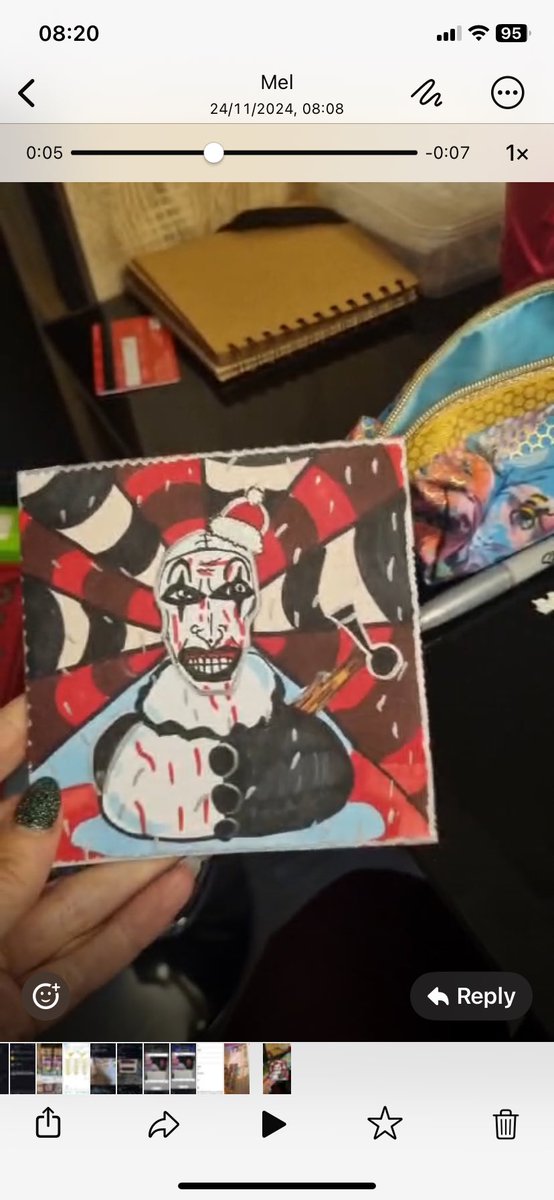 <a href="/damienleone/">Damien Leone</a> Got my Xmas card from my daughter , she has drawn this herself , 😀