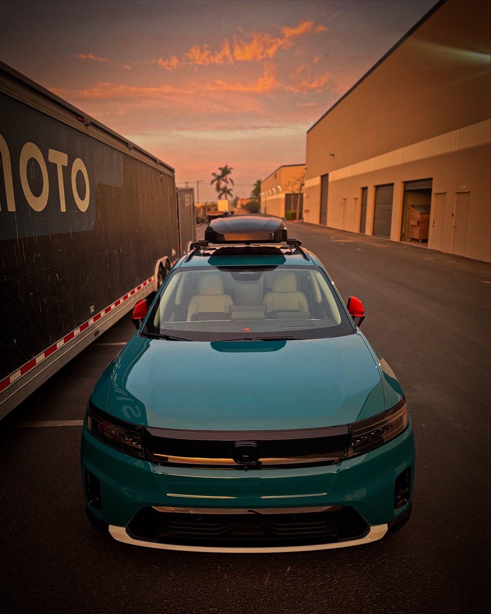 bisimoto's tweet image. How has my experience been with the new @honda #PrologueElite? What exciting projects are on the horizon...and more?
Kindly join me at 12pm Pacific, 3pm Eastern on Instagram live for a new #Bisimoto #Tech2sDay show. Cheers.
instagram.com/bisimoto