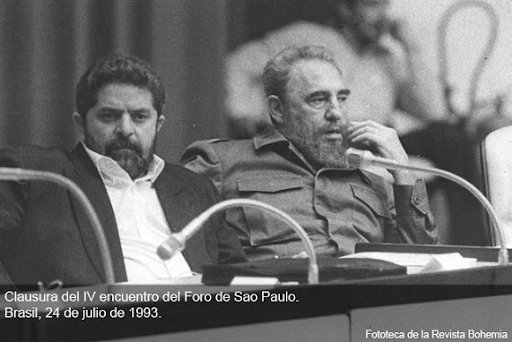 Carvalh56734087's tweet photo. @helenachagas @LulaOficial Uma imagem fala mais que muitas palavras. ⤵️ https://t.co/vlT0FaUOFT
