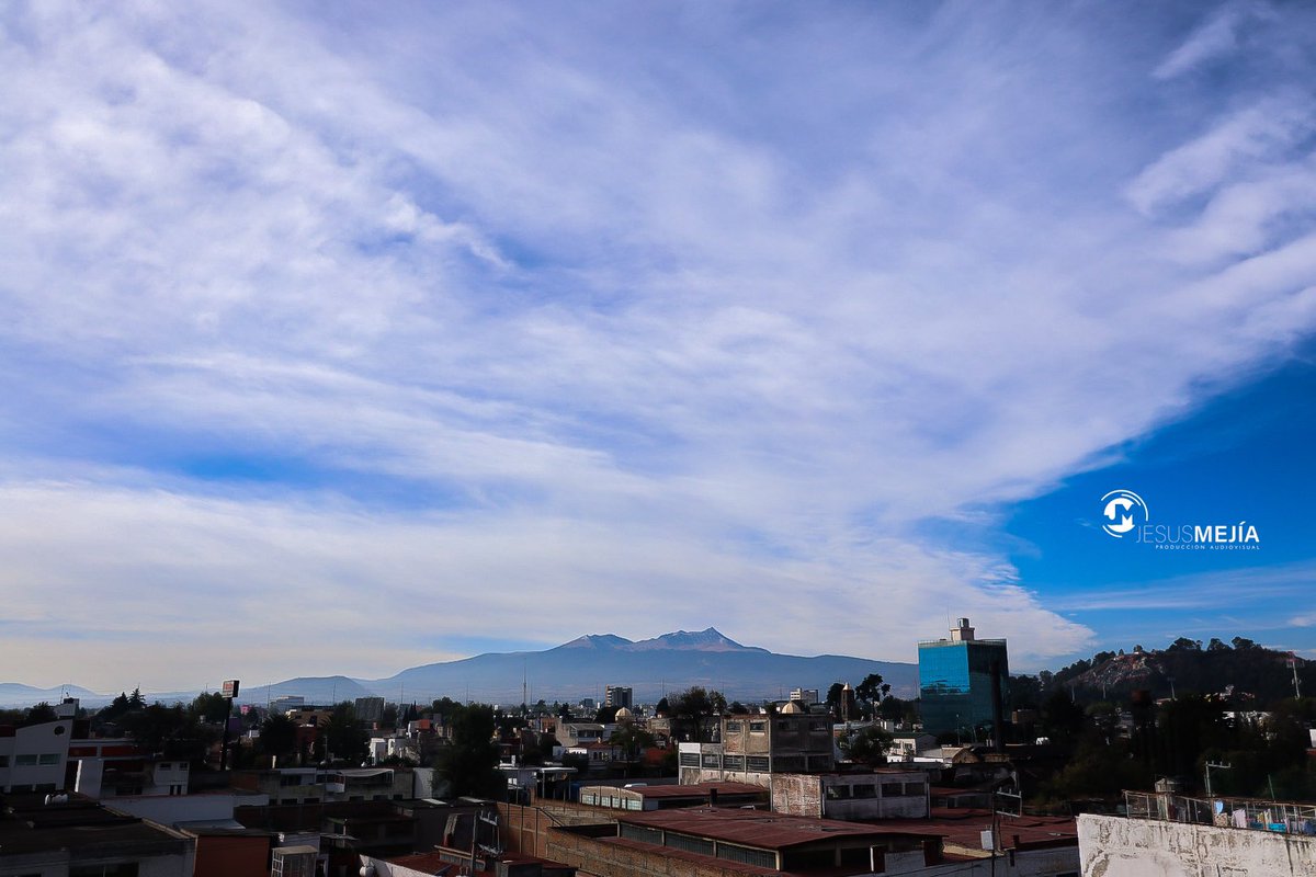 jesusfreelance1's tweet photo. Martes 24 de diciembre en #Toluca 

🎄📸🗻 #Edomex https://t.co/buPRuJqsZn