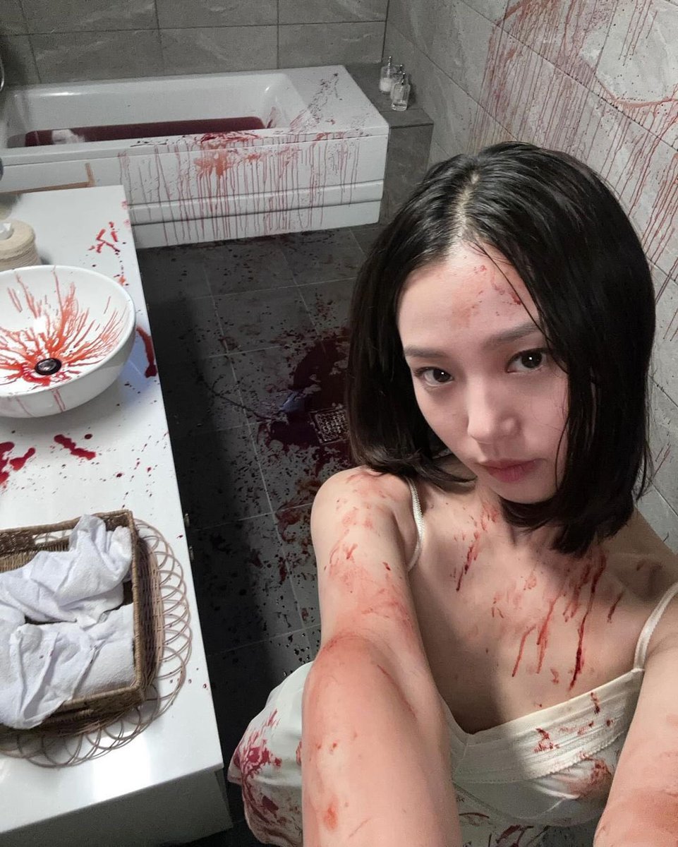 thaly (@thalyonfilm) on Twitter photo 