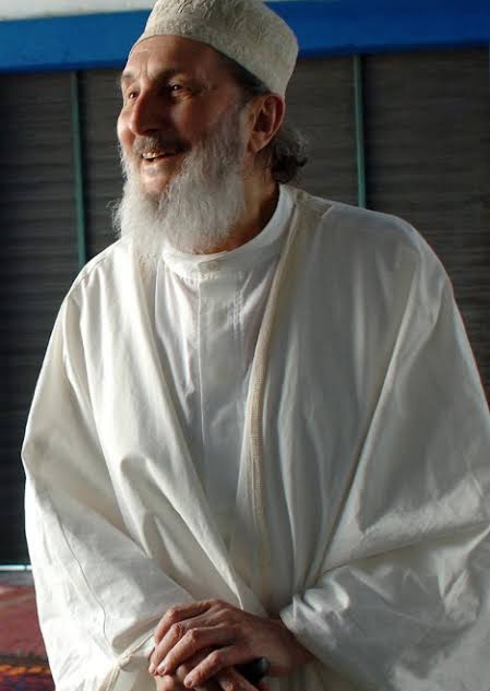 islam8563's tweet photo. Felice Pallavicini.
Dinler arası diyalog projesinin başındaki isim olan Yahya Pallavicini'nin babası. Avrupa'nın gerçek İslâm ile tanışmasına barikat olmak için İtalya'daki sufi ekolün başındaki isim. TRT dizilerindeki abdestsiz, namazsız şeyhlerin Romalı Piri. https://t.co/bZM6Ki0aYi