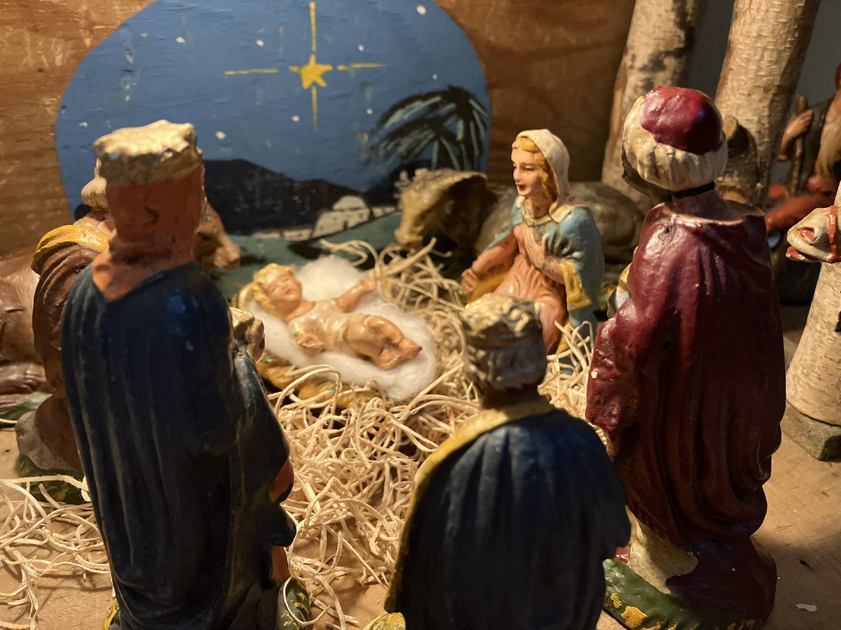 Merry Christmas to you🎄🍸
<a href="/KDVR/">FOX31 Denver KDVR</a> <a href="/kwgn/">Kimber Nation</a> <a href="/CodyCam/">cody white</a> <a href="/KenClarkTV/">Ken Clark</a> <a href="/KirkYuhnke/">Rhymes with funky</a> <a href="/greg_nieto/">Gregory Nieto</a> <a href="/chris_tomer/">Chris Tomer</a> <a href="/chrisparente/">Chris Parente 🇺🇸</a> <a href="/WendyBrockTV/">Wendy Brockman</a>