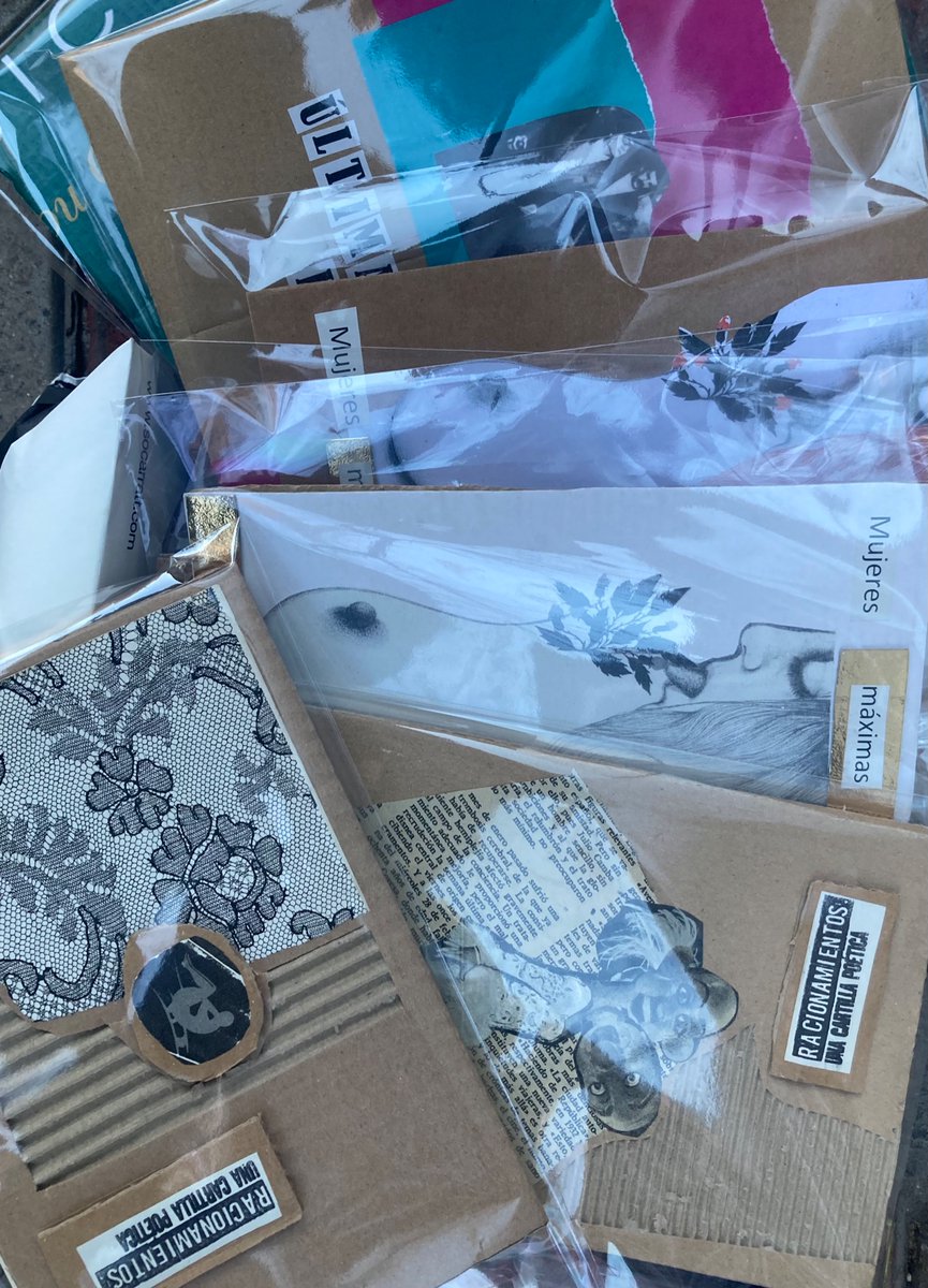 Hermosos y fresquitos ejemplares de Meninas Cartoneras en <a href="/arrebatolibros/">Arrebato Libros</a>