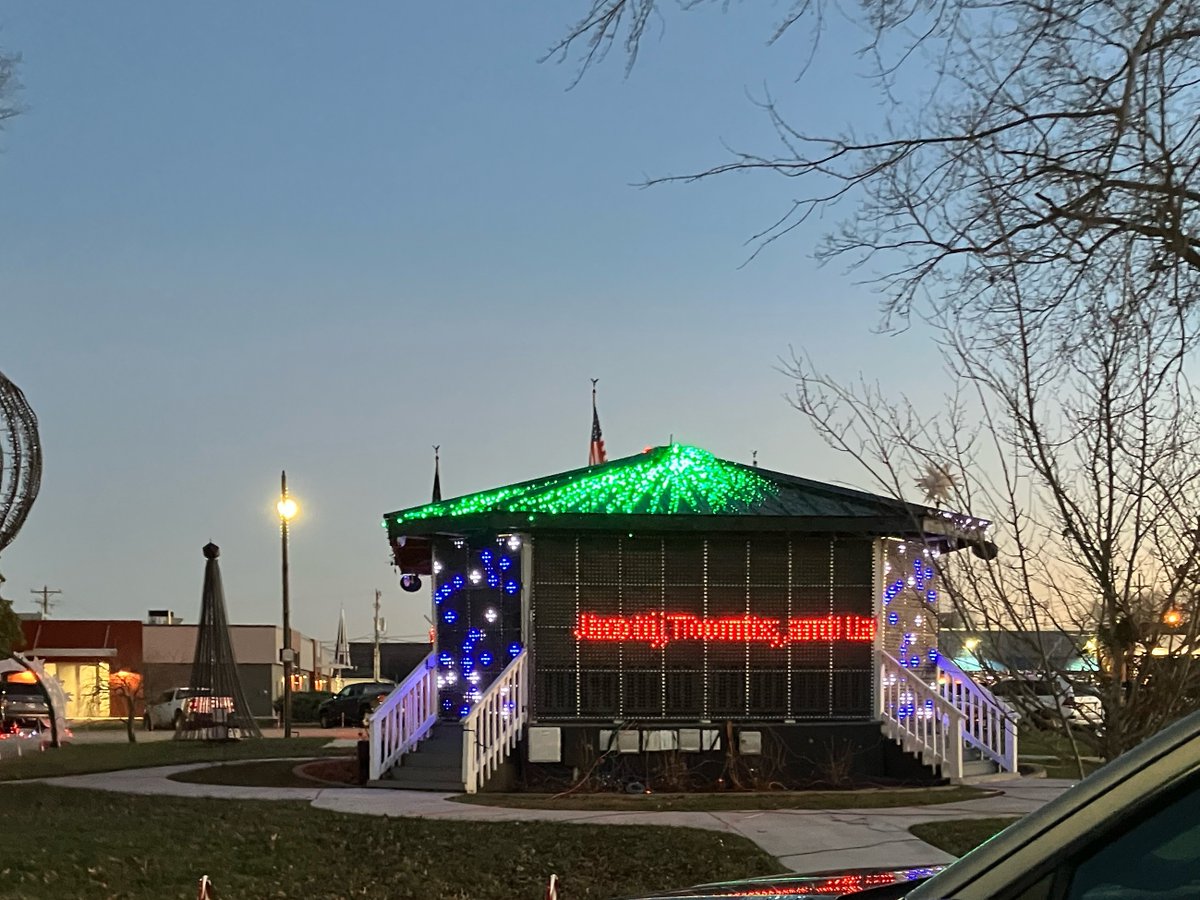 JTLengineering's tweet image. Seeing our name in lights as part of the City of Charlestown's Christmas Village magical celebration is truly an honor! Merry Christmas Eve. 🎅🎁 

#JTLEngineering #CharlestownsChristmasVillage #MerryChristmasEve #NameInLights