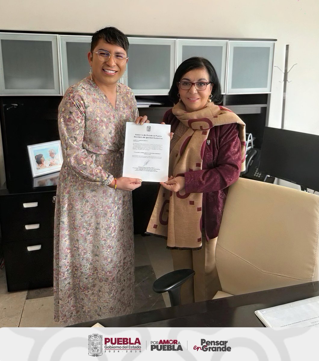 Gob_Puebla's tweet photo. #PorAmorAPuebla | La titular de la @IgualdadGobPue, Virginia González Melgarejo, nombró a Alberto Camacho Arroyo como titular de la Dirección de Atención Ciudadana y Vinculación, quien con su visión incluyente trabajará a favor de nuestro estado, con el firme objetivo de establecer puentes que prioricen el respeto íntegro de los Derechos Humanos de todas, todos y todes.
#PensarEnGrande