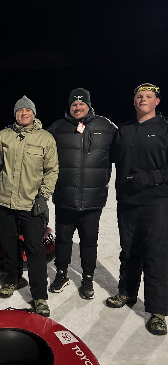 Hans Olsen (@975hans) on Twitter photo 2 of the dudes in this photo played Oline in the NFL. One of them is a 17 year old kid.
The tubes we rode on hated us.
<a href="/TommyRockOlsen/">Tommy Rock Olsen</a> was kicked off the slope for running through the barriers.
And it’s fun seeing <a href="/OLCoachAndersen/">Coach Jason Andersen</a> look small lol!
Just dudes sledding, that’s all. 2 of the dudes in this photo played Oline in the NFL. One of them is a 17 year old kid.
The tubes we rode on hated us.
<a href="/TommyRockOlsen/">Tommy Rock Olsen</a> was kicked off the slope for running through the barriers.
And it’s fun seeing <a href="/OLCoachAndersen/">Coach Jason Andersen</a> look small lol!
Just dudes sledding, that’s all.