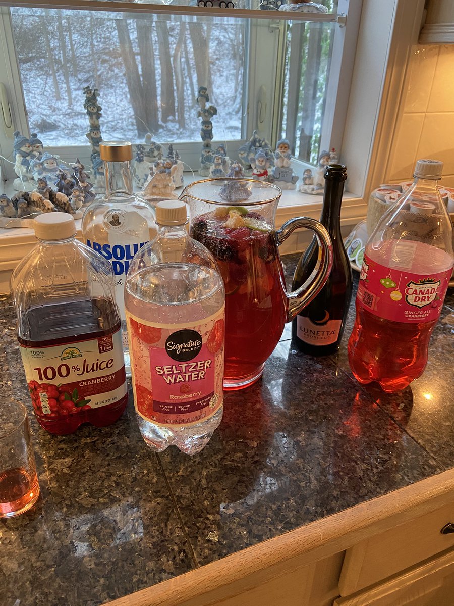 “You don’t post much anymore.” - People to me

So here’s a post of the Noel Punch I just made. Talk to you in 2025.

A lot. 😉