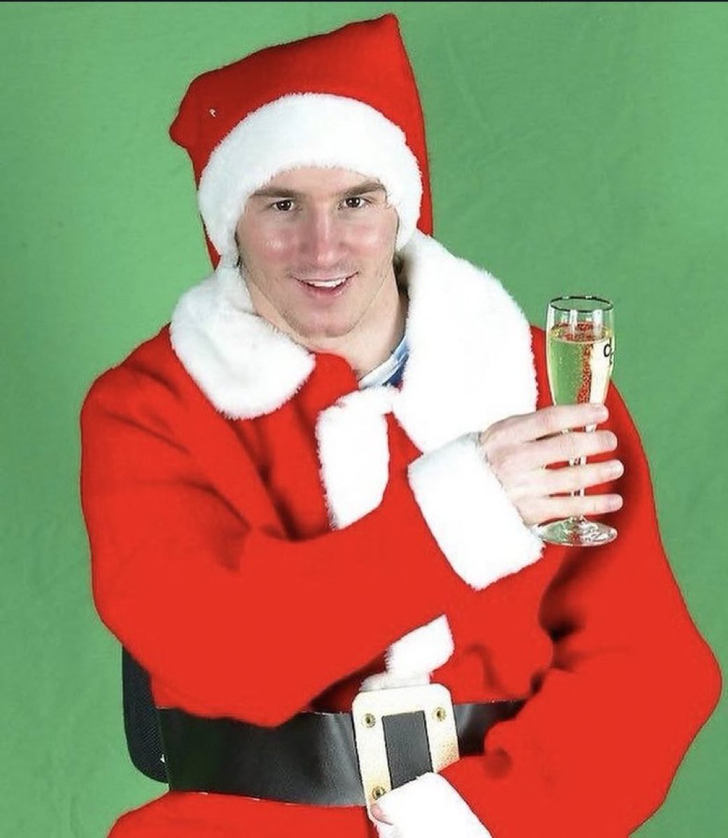 Somhiseremfcb's tweet photo. 🎄 Feliz Navidad a todos https://t.co/2ffotqv7KB