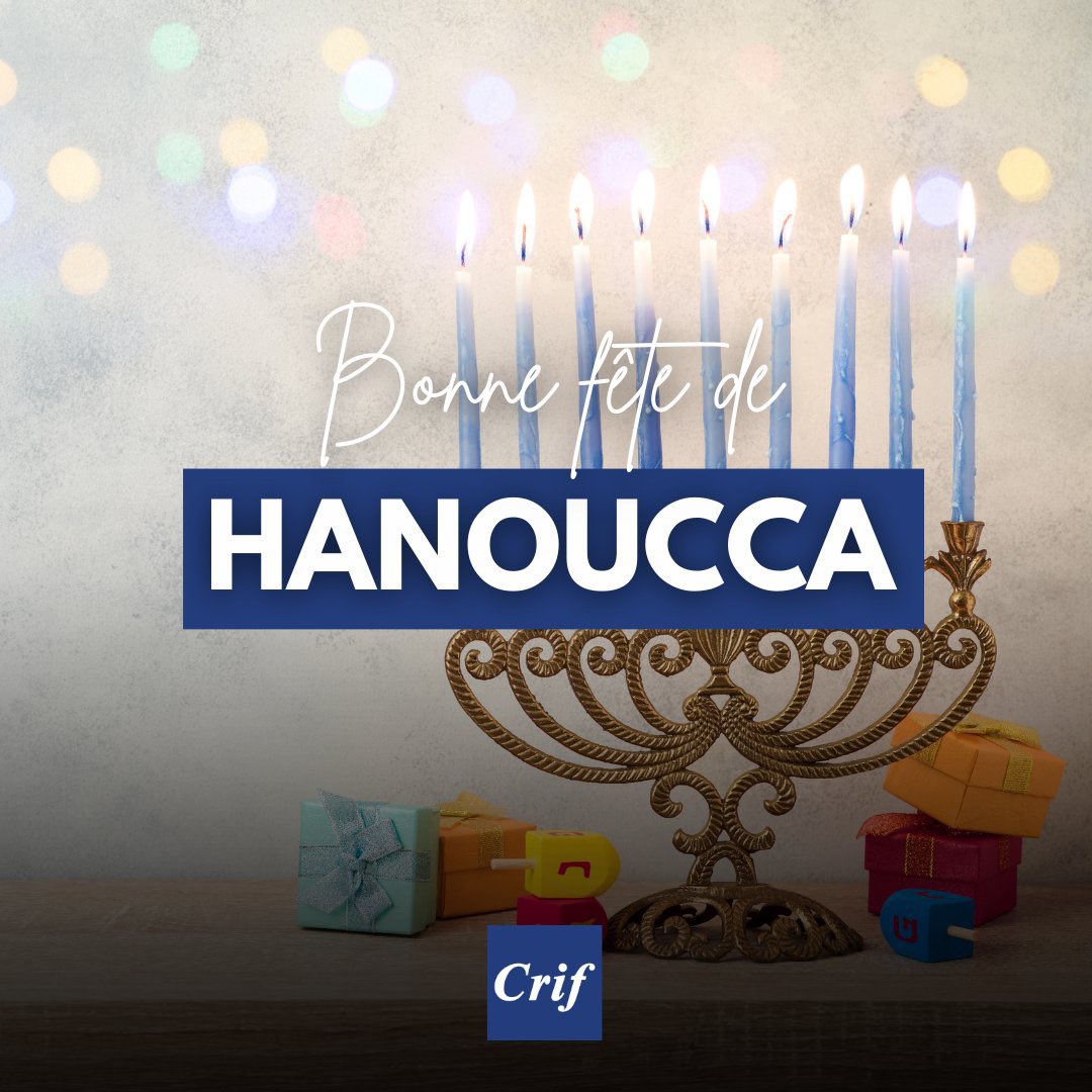 Le_CRIF's tweet photo. #Hanoucca - Demain soir, plus d'un an après les attaques du 7-Octobre, nous aurons une pensée spéciale pour les 100 otages qui demeurent dans l'obscurité en allumant la première bougie.

Notre combat contre l’obscurantisme est plus que jamais d’actualité et doit concerner tous ceux qui sont épris de lumière et de démocratie.

Le Crif vous souhaite une bonne fête de Hanoucca. 🕎