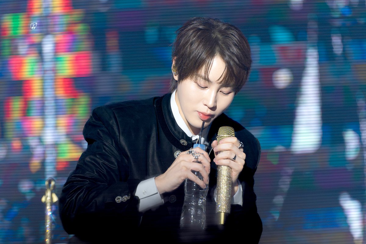 241222 썸데이페스티벌 여수

.o♡₊˚ ପ⸝⸝・o・⸝⸝ଓ ˚｡
셍자님 메리크리스마스♥️

#하성운
#HASUNGWOON 
<a href="/gooreumseng/">하성운</a>