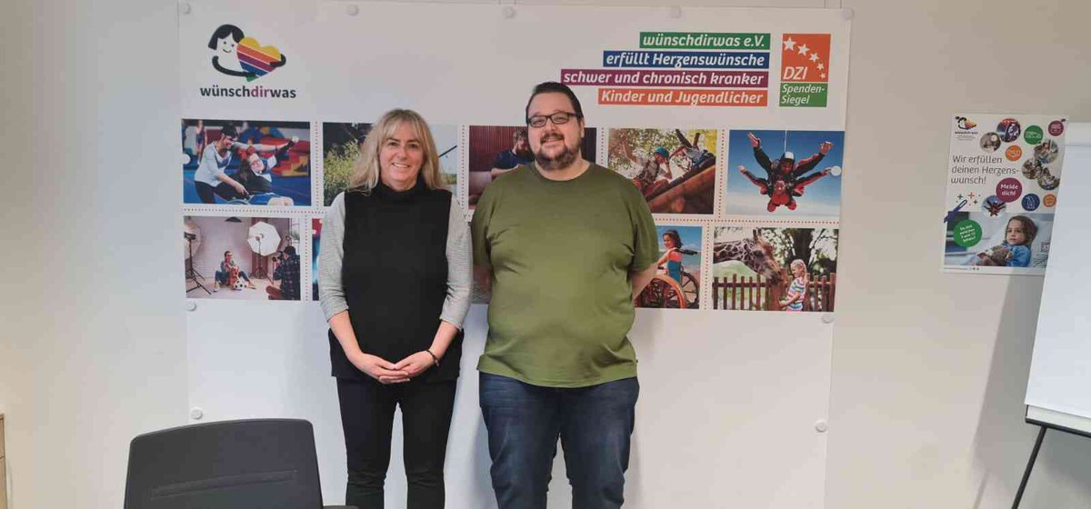 SlowRunsLive's tweet image. Wir wünschen euch frohe Festtage! Teammitglied Tymos war beim wünschdirwas e. V. zu Besuch. Dieser Verein, der Wünsche schwerkranker Kinder erfüllt, wird das Spendenziel für #GDS2025 sein. Hilf mit und sende bis zum 05.01. einen Run ein: slowrunslive.de/gds2025
#speedrun #charity