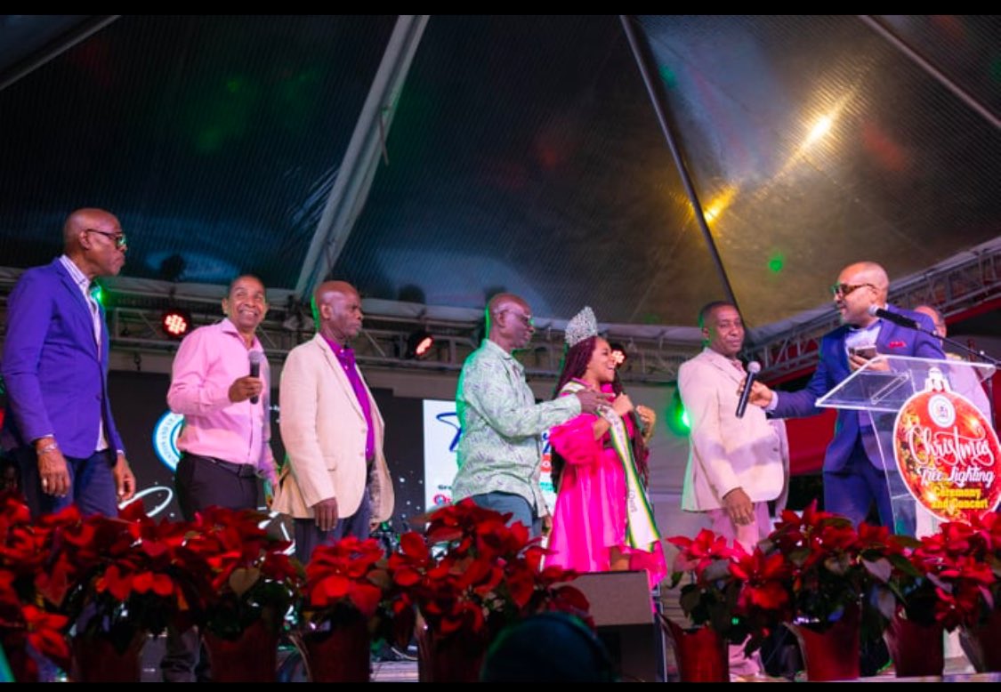 ksamcorp's tweet photo. Season’s Greetings from the KSAMC as we share highlights from our recent Christmas Tree Lighting Ceremony!

Please accept best wishes for a joyful and unforgettable holiday season.
#MerryChristmas
#Joy
#Peace
#Love https://t.co/HOCjj1dJtC