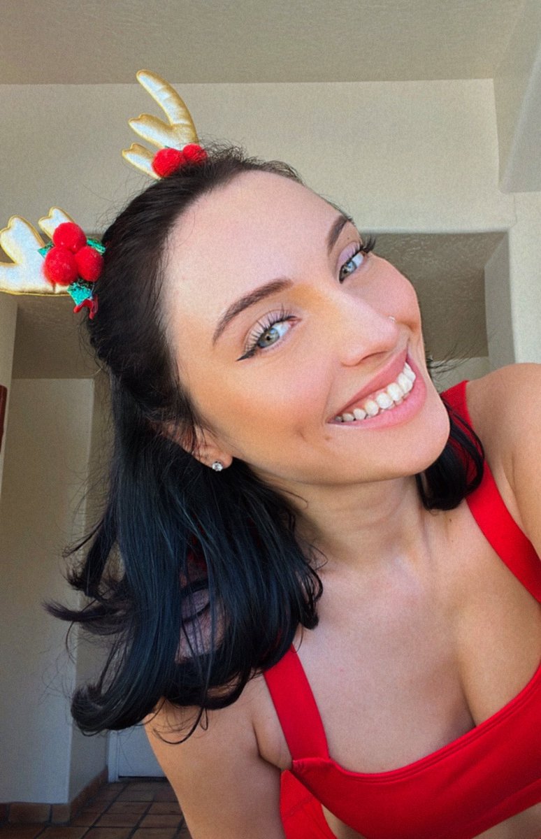 SOFÍA SOFÍA ☁️ tweet media