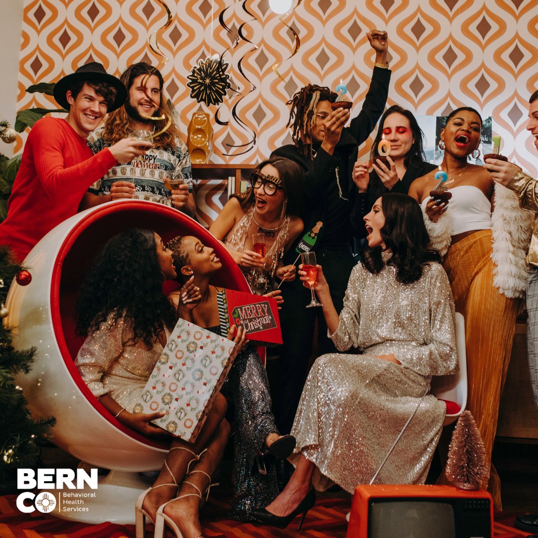 BernCoDBHS's tweet image. Cheers to the holidays! 🥂 Keep it festive and safe by offering non-alcoholic drinks, encouraging moderation, and ensuring no one drives under the influence. Let’s spread cheer, not fear, this season!

#SipSmart #BerncCoDBHS