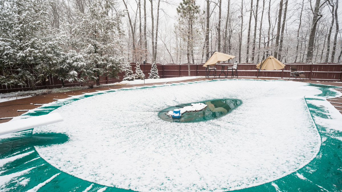 PlatinumSVPools's tweet image. 🔧❄️ Winter pool prep starts now! Expert equipment repairs &amp;amp; winterization to ensure a perfect spring opening. Don't wait - get your pool ready! 🌊

📞 Call 626-348-9427 or email info@platinumpoolspa.com for a free consultation!

#WinterPool #PasadenaPools #PoolCare