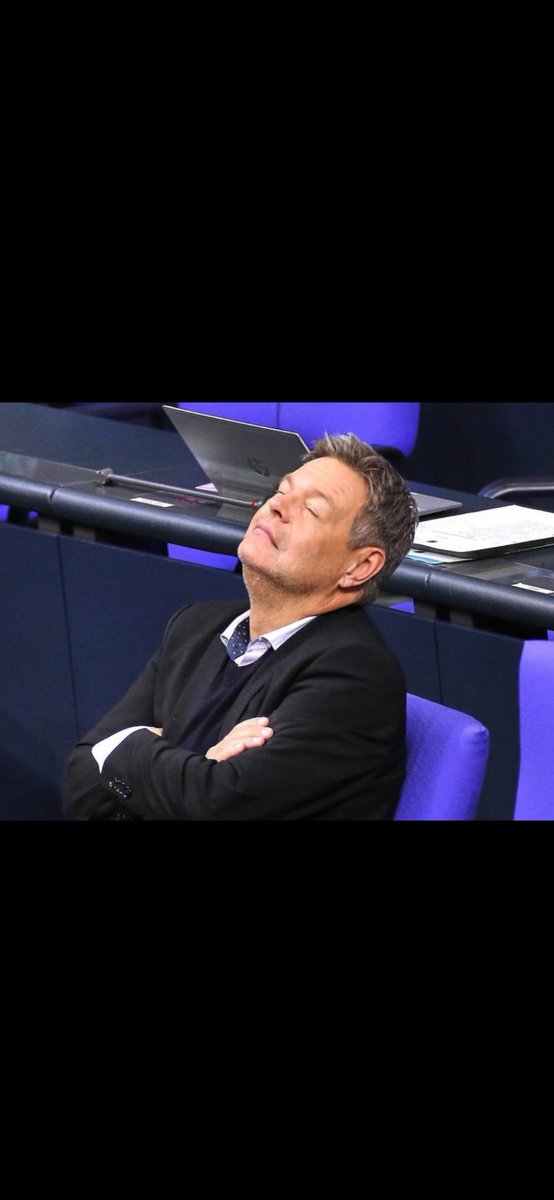 ArissMario2015's tweet photo. @MMSpie Hahahah genau der war richtig gut!!
#GrüneNazisverbieten #GeüneNazisinHaft #GrüneNazis #BaldurSpringmann #WernerVogel https://t.co/trDVCXfOml