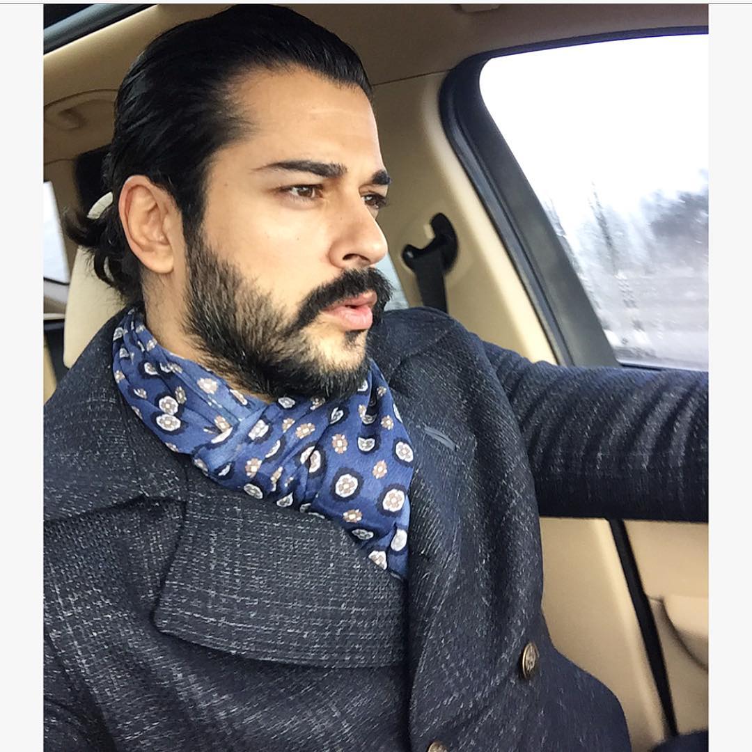 UniNovelas's tweet image. Feliz cumpleaños a nuestro galán favorito de #AmorEterno 😍, disponible #EnViX 👉 Conoce más en el link de la BIO. ¡Happy Birthday @burakozcivit  🎂! #ViXContent 

📸Burak Ozcivit