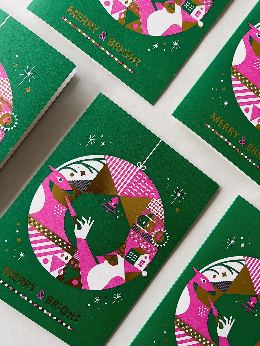 CarpenterCollec's tweet image. Here is our annual @CarpenterCollec holiday card. This year we’re sharing bright and merry vibes into the new year. Happy holidays everyone!