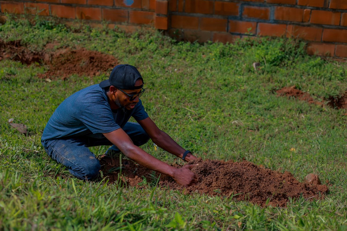 osm_Rwanda's tweet photo. #SotMRwanda2024 was all about climate and mitigation action! The dedicated OSM Rwanda eco-mappers joined the community in for #Umuganda. We didn't just plant 500 trees of 4 species, we mapped them too for proper monitoring!
#Sustainability #CommunityEngagement #MappingForChange https://t.co/addM9Ez1sl